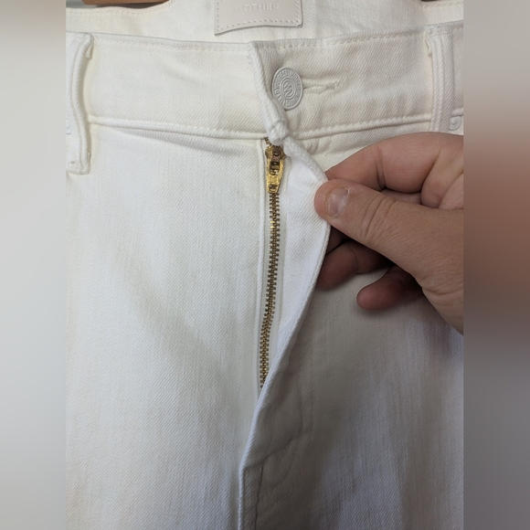 MOTHER The Weekender Fray White Stretch Flare Women Jeans Size 34 Made in USA - Picture 8 of 16